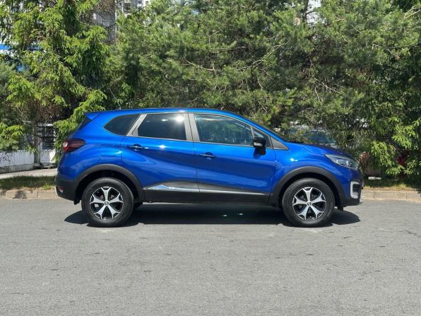 Renault Kaptur I Рестайлинг с пробегом 2021 года, цена 1 620 000 рублей, 77243 км, внедорожник, Автокод Объявления