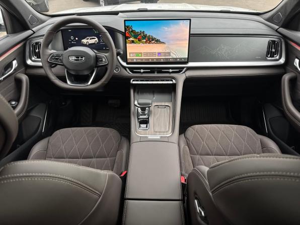 Geely Monjaro I Рестайлинг с пробегом 2026 года, цена 4 250 000 рублей, 10 км, внедорожник, Автокод Объявления
