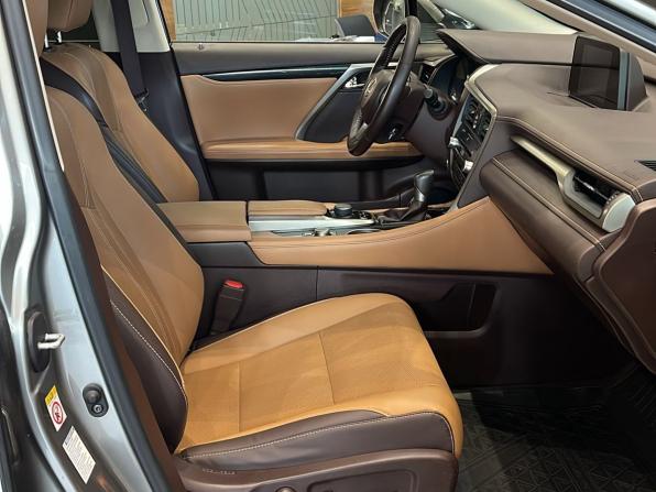 Lexus RX IV с пробегом 2018 года, цена 4 225 000 рублей, 131201 км, внедорожник, Автокод Объявления