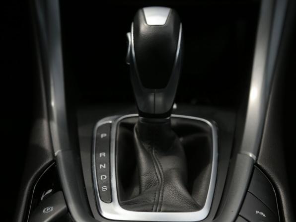 Ford Mondeo V с пробегом 2017 года, цена 1 528 000 рублей, 170500 км, седан, Автокод Объявления