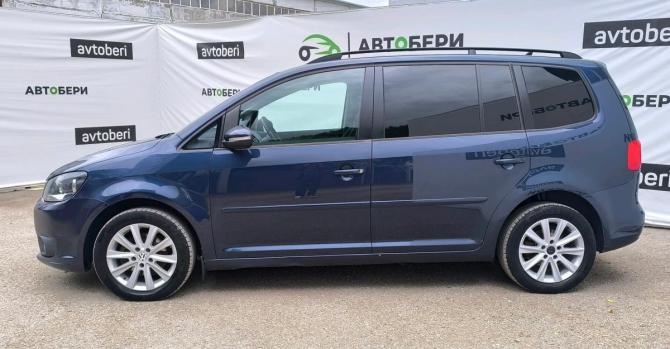 Volkswagen Touran I Рестайлинг 2 с пробегом 2010 года, цена 766 000 рублей, 245000 км, компактвэн, Автокод Объявления