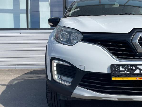 Renault Kaptur I с пробегом 2017 года, цена 1 255 000 рублей, 182600 км, внедорожник, Автокод Объявления