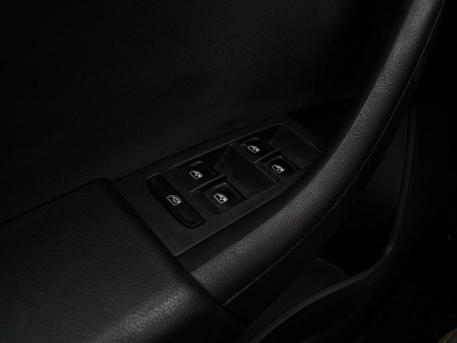 Skoda Rapid I Рестайлинг Москва  - изображение 14