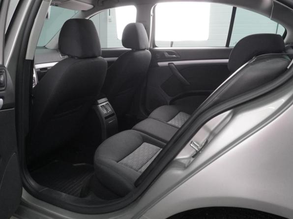 Skoda Octavia II (A5) Рестайлинг с пробегом 2011 года, цена 984 000 рублей, 142630 км, лифтбек, Автокод Объявления