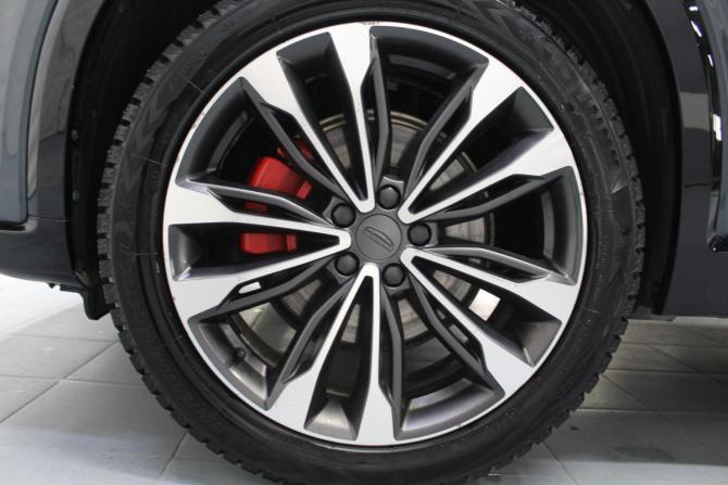 Geely Tugella I с пробегом 2023 года, цена 2 650 000 рублей, 27000 км, внедорожник, Автокод Объявления