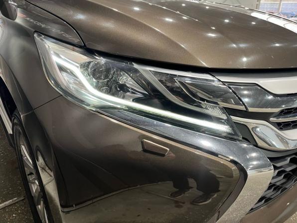 Mitsubishi Pajero Sport III с пробегом 2017 года, цена 2 480 000 рублей, 185145 км, внедорожник, Автокод Объявления