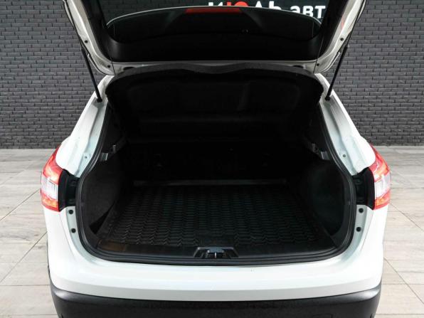Nissan Qashqai II с пробегом 2017 года, цена 1 720 000 рублей, 114662 км, внедорожник, Автокод Объявления