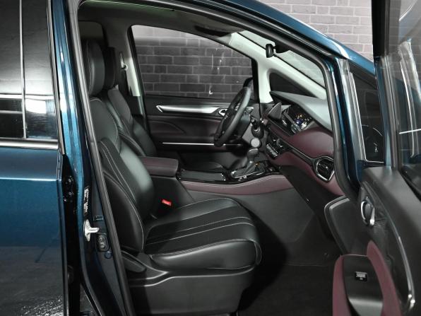 GAC Trumpchi M6 Pro с пробегом 2023 года, цена 3 170 000 рублей, 2480 км, минивэн, Автокод Объявления