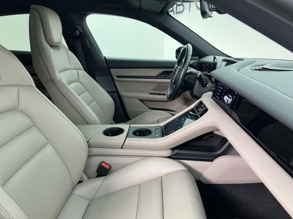 Porsche Taycan I с пробегом 2022 года, цена 9 990 000 рублей, 27300 км, универсал, Автокод Объявления