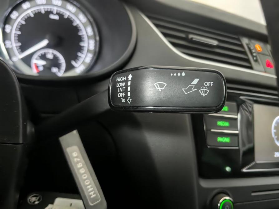 Skoda Octavia III (A7) Москва  - изображение 15