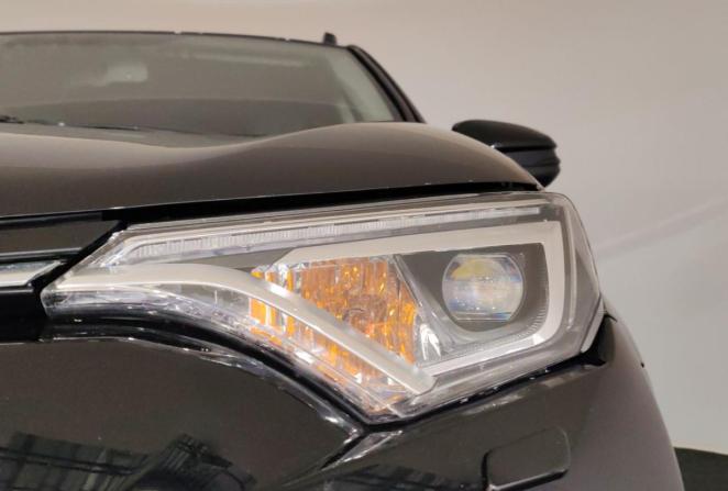 Toyota RAV4 IV (XA40) Рестайлинг с пробегом 2017 года, цена 2 000 000 рублей, 198748 км, внедорожник, Автокод Объявления