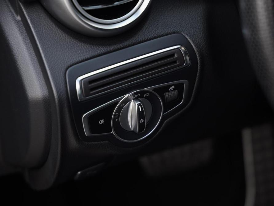 Mercedes-Benz C-Класс IV (W205) Рестайлинг Санкт-Петербург  - изображение 22