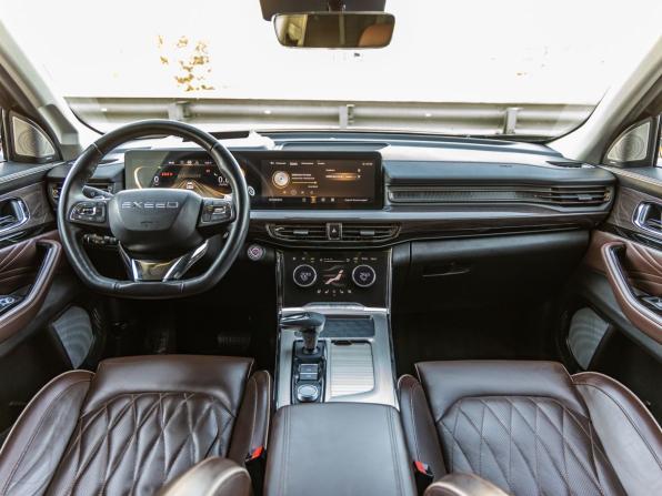 Exeed VX I с пробегом 2022 года, цена 2 998 000 рублей, 35000 км, внедорожник, Автокод Объявления