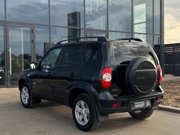 Chevrolet Niva I Рестайлинг с пробегом 2018 года, цена 790 000 рублей, 68682 км, внедорожник, Автокод Объявления