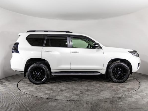 Toyota Land Cruiser Prado 150 Series Рестайлинг 3 с пробегом 2021 года, цена 6 799 000 рублей, 74521 км, внедорожник, Автокод Объявления