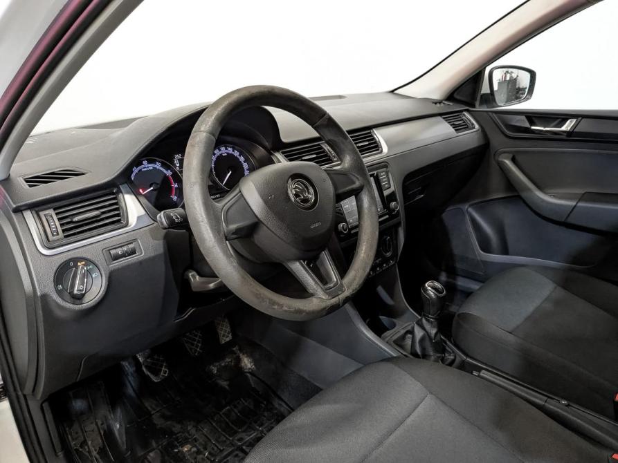 Skoda Rapid I Рестайлинг Москва  - изображение 15