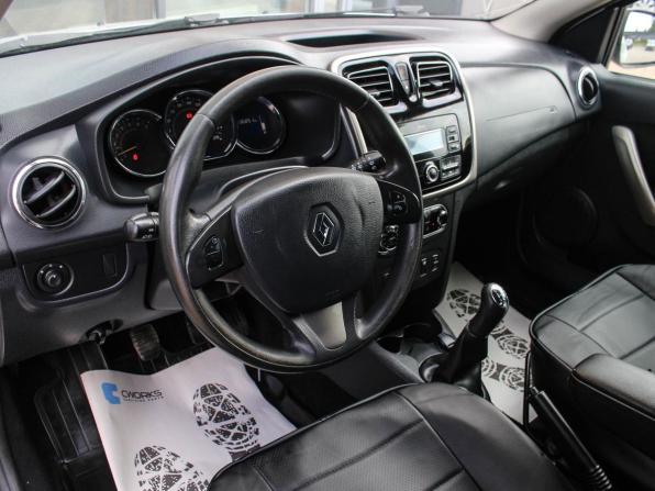 Renault Sandero II Рестайлинг с пробегом 2018 года, цена 893 700 рублей, 136845 км, хэтчбек, Автокод Объявления