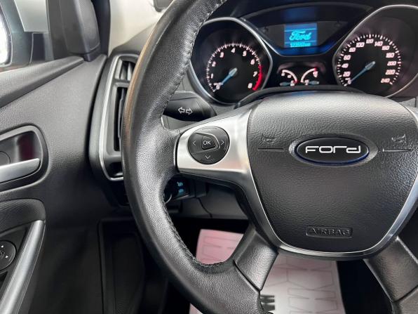 Ford Focus III с пробегом 2012 года, цена 895 000 рублей, 123512 км, хэтчбек, Автокод Объявления