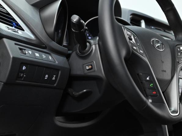Hyundai Santa Fe III Рестайлинг с пробегом 2017 года, цена 1 949 000 рублей, 108000 км, внедорожник, Автокод Объявления