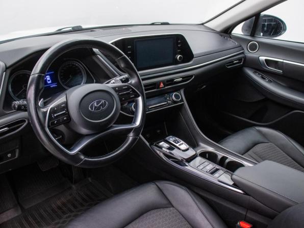 Hyundai Sonata VIII (DN8) с пробегом 2022 года, цена 2 090 000 рублей, 103725 км, седан, Автокод Объявления