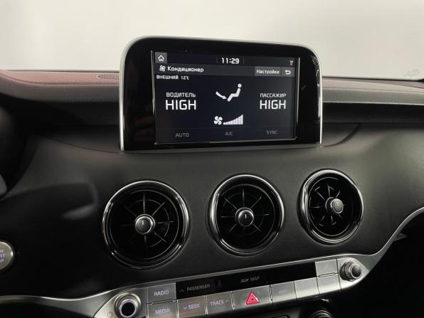 Kia Stinger I с пробегом 2018 года, цена 3 399 000 рублей, 42622 км, лифтбек, Автокод Объявления