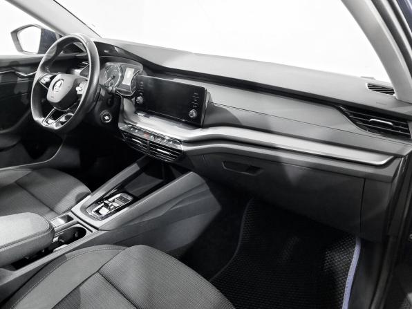 Skoda Octavia IV (A8) с пробегом 2021 года, цена 1 840 000 рублей, 160867 км, лифтбек, Автокод Объявления