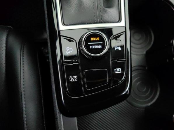 Kia Sportage V с пробегом 2022 года, цена 3 298 000 рублей, 90582 км, внедорожник, Автокод Объявления