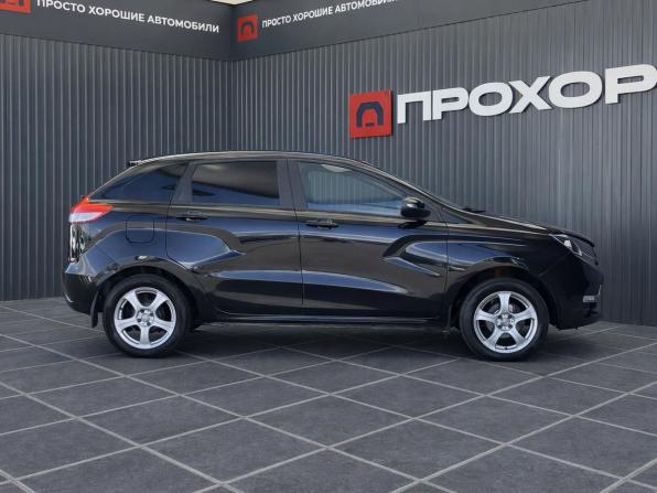 Lada (ВАЗ) XRAY I с пробегом 2018 года, цена 877 000 рублей, 88604 км, хэтчбек, Автокод Объявления