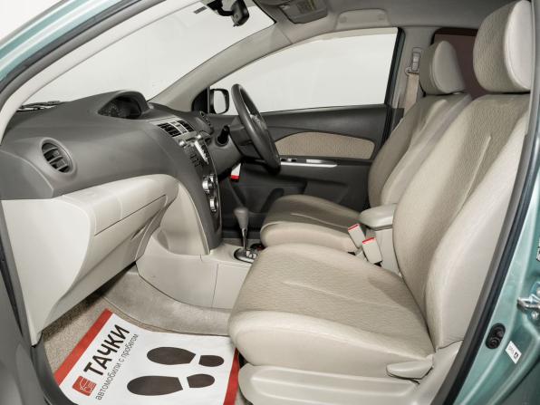 Toyota Belta I с пробегом 2009 года, цена 725 000 рублей, 30203 км, седан, Автокод Объявления