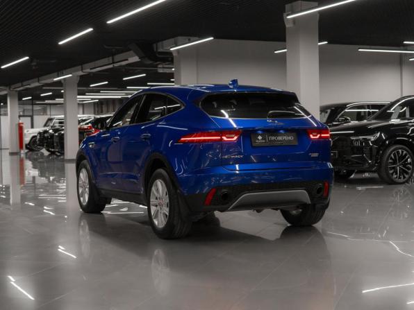 Jaguar E-Pace I с пробегом 2018 года, цена 2 550 000 рублей, 103950 км, внедорожник, Автокод Объявления