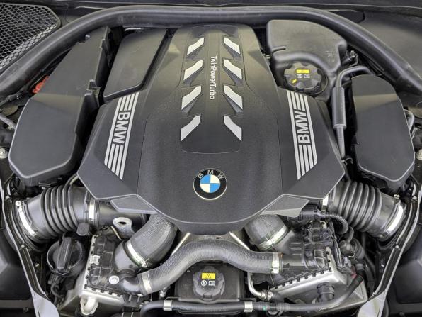 BMW 7 серии VI (G11/G12) Рестайлинг с пробегом 2021 года, цена 7 200 000 рублей, 62270 км, седан, Автокод Объявления