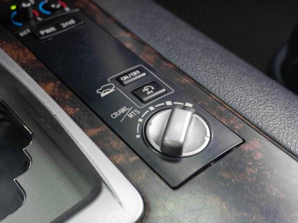 Toyota Land Cruiser 200 Series Рестайлинг 1 с пробегом 2013 года, цена 3 999 000 рублей, 183367 км, внедорожник, Автокод Объявления