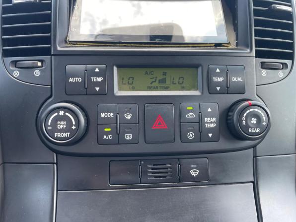 Kia Carnival II с пробегом 2008 года, цена 680 000 рублей, 374000 км, минивэн, Автокод Объявления