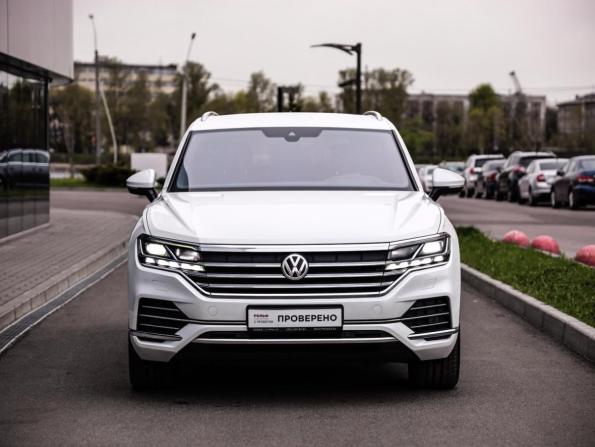 Volkswagen Touareg III с пробегом 2020 года, цена 4 499 000 рублей, 193881 км, внедорожник, Автокод Объявления