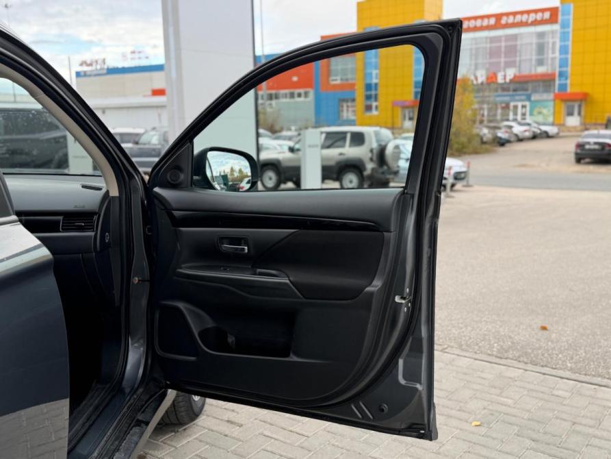 Mitsubishi Outlander III Рестайлинг 3 Сыктывкар  - изображение 8