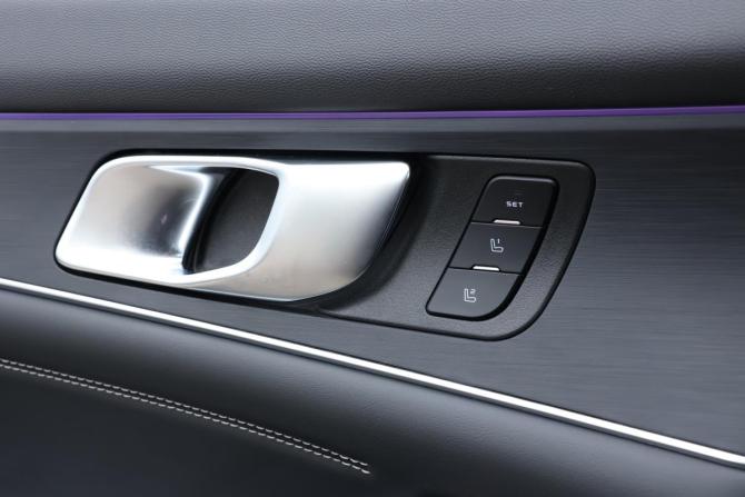 Changan UNI-K с пробегом 2023 года, цена 2 799 000 рублей, 39000 км, внедорожник, Автокод Объявления