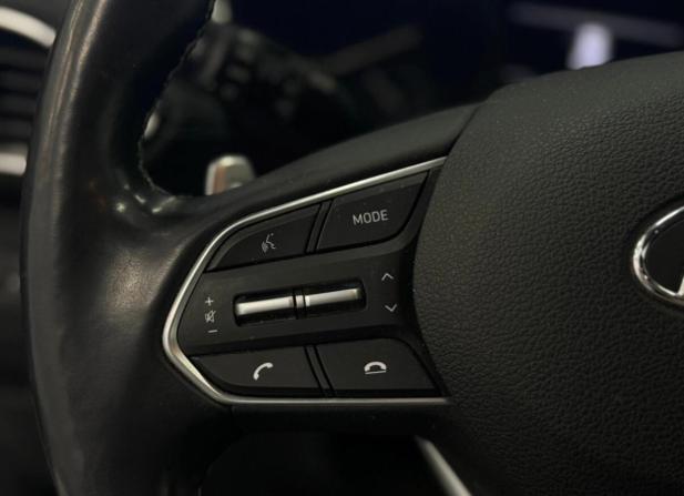 Hyundai Santa Fe IV Рестайлинг с пробегом 2021 года, цена 2 900 000 рублей, 137736 км, внедорожник, Автокод Объявления