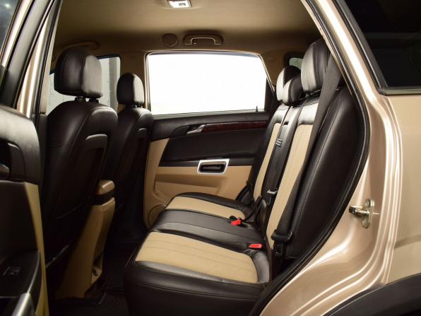Opel Antara I Рестайлинг с пробегом 2012 года, цена 949 999 рублей, 267198 км, внедорожник, Автокод Объявления