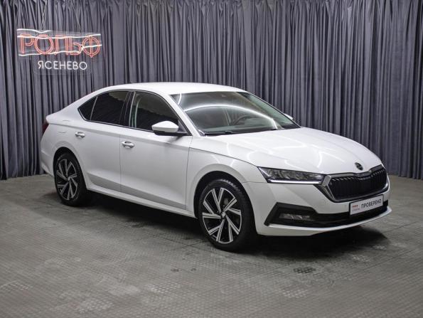 Skoda Octavia IV (A8) с пробегом 2020 года, цена 2 449 000 рублей, 76253 км, лифтбек, Автокод Объявления