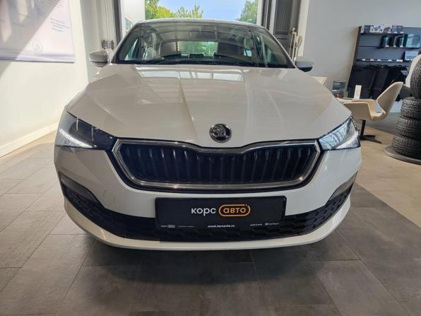 Skoda Rapid II с пробегом 2022 года, цена 1 479 000 рублей, 97737 км, лифтбек, Автокод Объявления