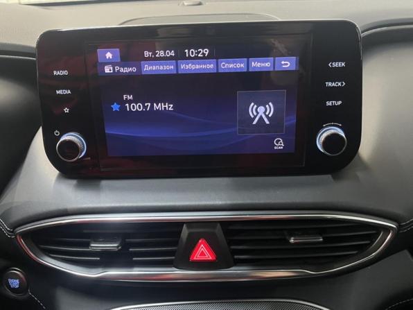 Hyundai Santa Fe IV Рестайлинг с пробегом 2021 года, цена 3 711 000 рублей, 70556 км, внедорожник, Автокод Объявления