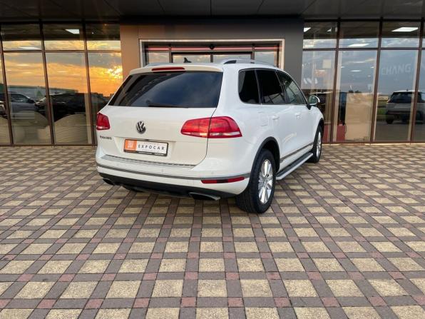 Volkswagen Touareg II Рестайлинг с пробегом 2015 года, цена 2 750 000 рублей, 137400 км, внедорожник, Автокод Объявления