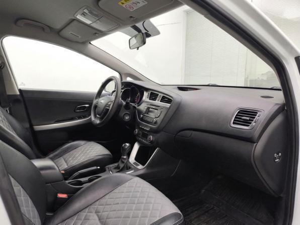 Kia Ceed II с пробегом 2013 года, цена 795 000 рублей, 186000 км, универсал, Автокод Объявления