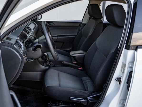 Skoda Rapid I с пробегом 2014 года, цена 950 000 рублей, 205791 км, лифтбек, Автокод Объявления