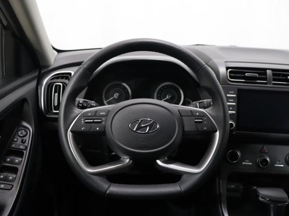 Hyundai Creta II с пробегом 2022 года, цена 2 390 000 рублей, 5643 км, внедорожник, Автокод Объявления