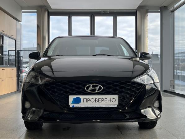Hyundai Solaris II Рестайлинг с пробегом 2021 года, цена 1 612 000 рублей, 66294 км, седан, Автокод Объявления