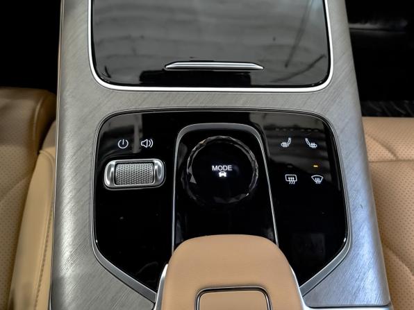 Jaecoo J8 с пробегом 2024 года, цена 3 000 000 рублей, 35836 км, внедорожник, Автокод Объявления