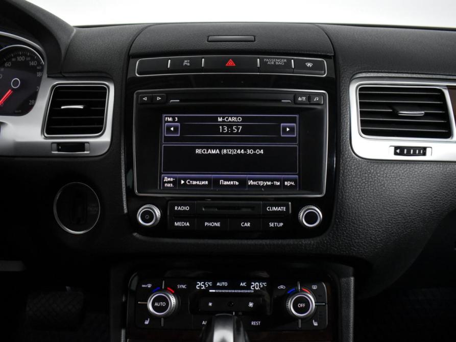 Volkswagen Touareg II Рестайлинг Санкт-Петербург  - изображение 13