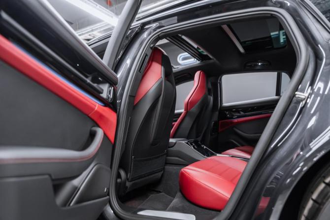Новый Porsche Panamera III 2025 года, цена 20 875 000 рублей, лифтбек, Автокод Объявления