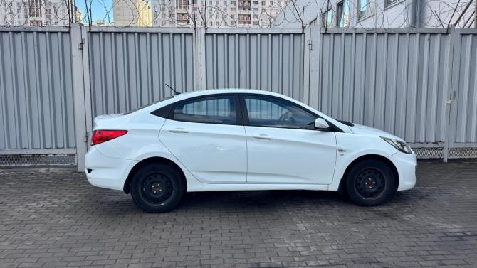 Hyundai Solaris I с пробегом 2013 года, цена 739 000 рублей, 213917 км, седан, Автокод Объявления